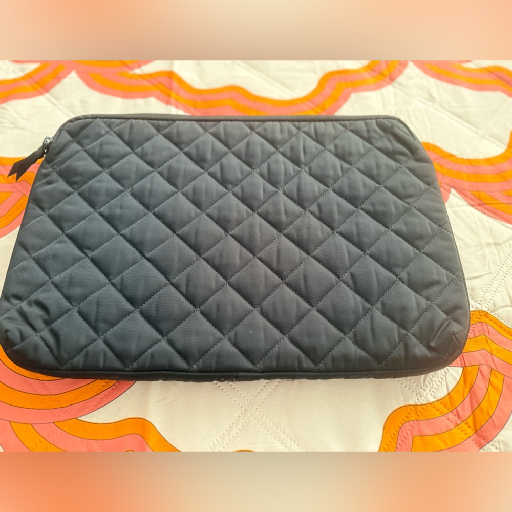 NEW- Vera Bradley Black Laptop Sleeve With Handle- Floral Pattern Inside